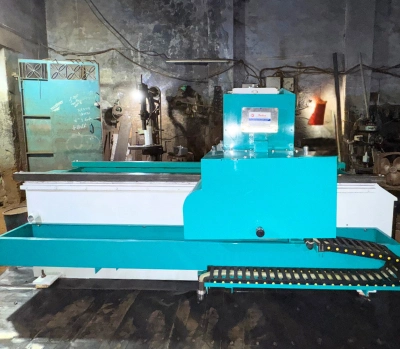 Knife Grinding Machine / Knife Sharpening Machine